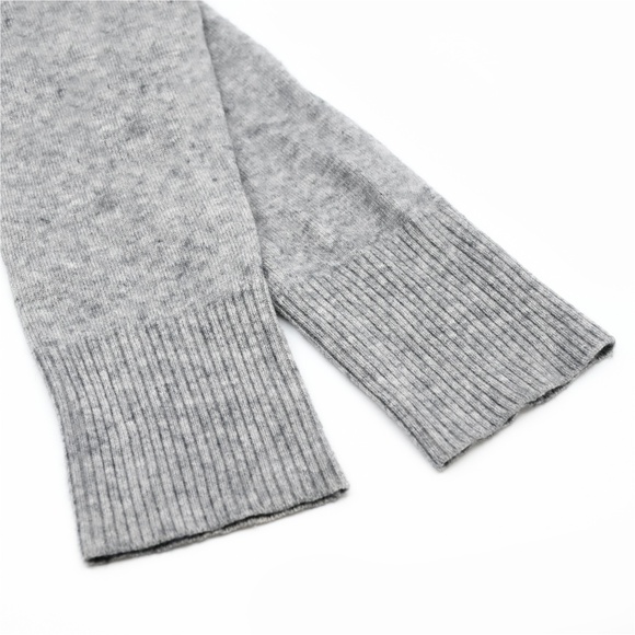 REPEAT Wool / Cashmere Turtleneck Sweater With Fringe - Picture 9 of 10